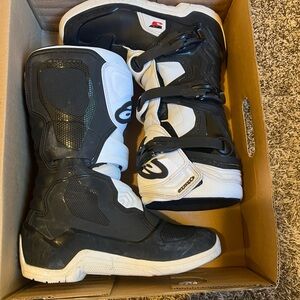 Alpinestars Black and White Combat Boots